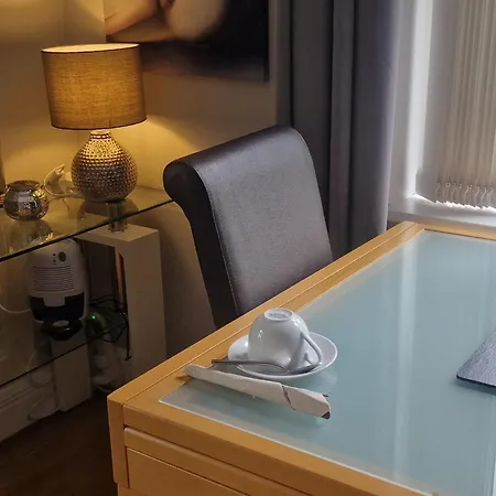 Bed & Breakfast Church View House 4*