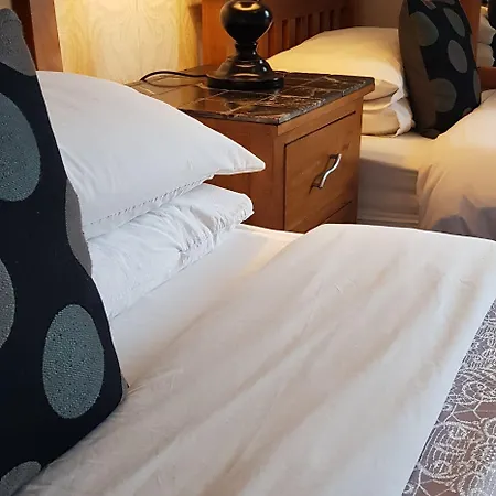 Church View House F56h977 4*