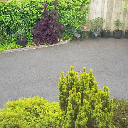 Church View House F56h977 4*