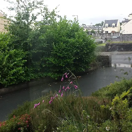 Church View House F56h977 Отель типа 