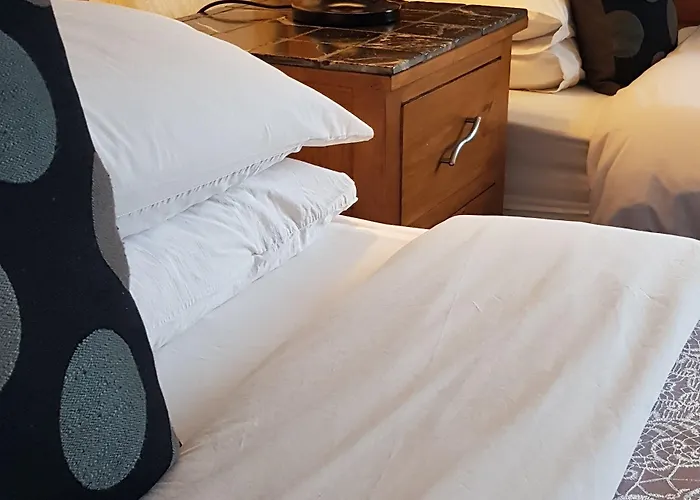 Church View House F56h977 4*